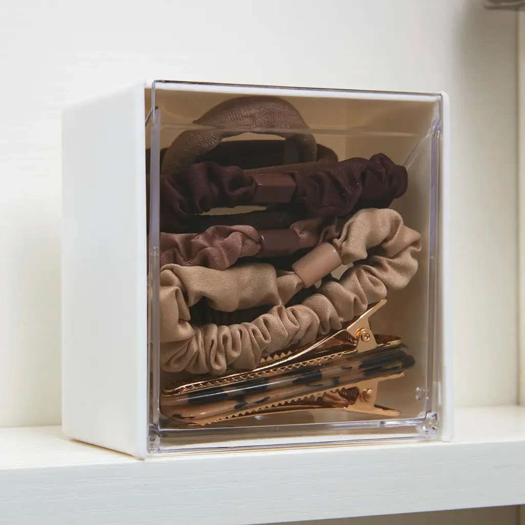 Nitori наадаг хайрцаг